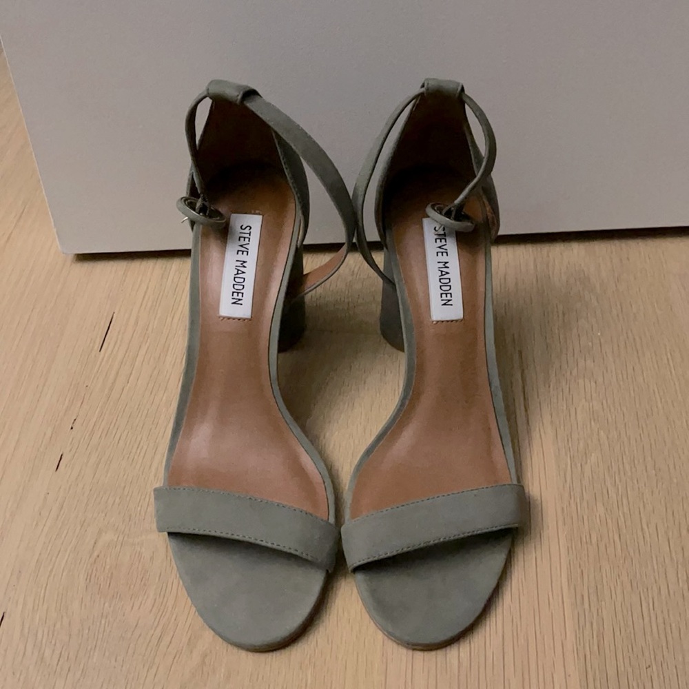 Steve Madden Sandals 7.5